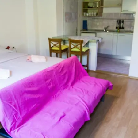 Apartment Karmen A *